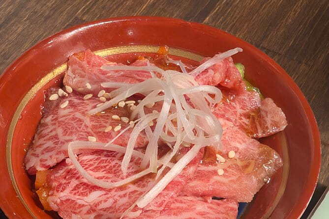 Deep Dive Into Noges Izakaya Bar Hopping Tour in Yokohama - Tour Guide Expertise