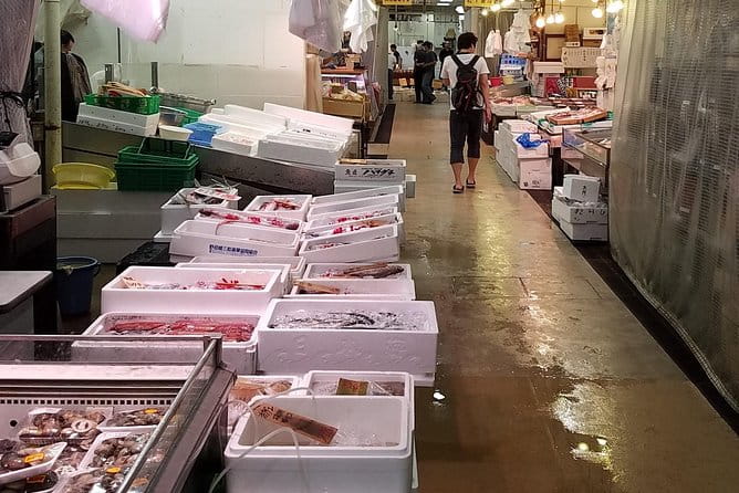 Deep Dive: Osaka Food Markets From Local to Luxurious! - Exploring Osakas Diverse Food Markets