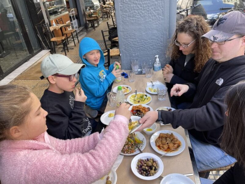 Delicious food tour for families 15+ iconic Greek foods - FAQ