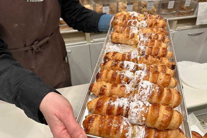 Delicious Milan Street Food Tour Tasting and Sightseeing with Local Guide - Exploring Milan’s Sights and Tastes: A Deep Dive