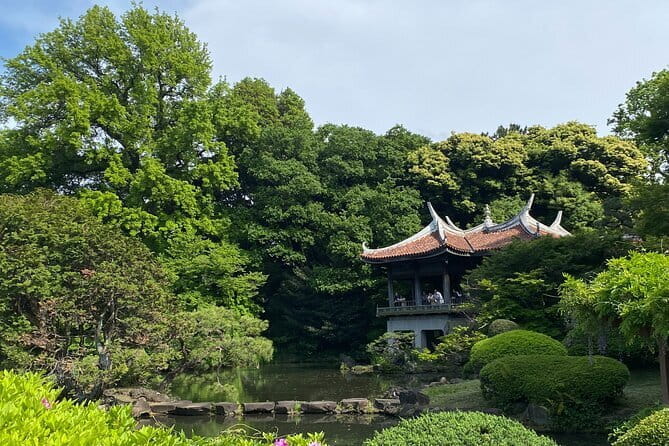Delight Yourself by a Rickshaw Journey Food Tour Through Asakusa - Sample Local Snacks and Desserts