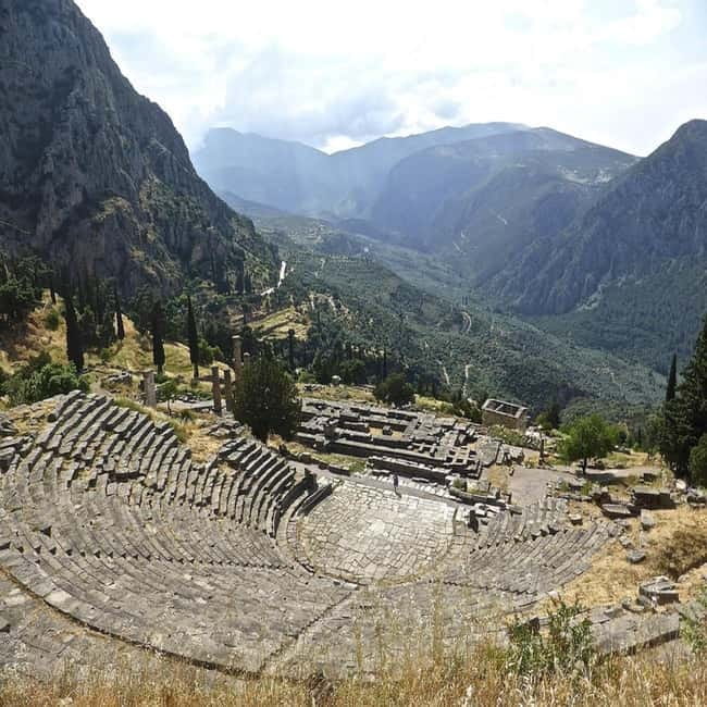 Delphi And Thermopylae Private Full-Day Tour From Athens - The Scenic Drive and Ancient Towns
