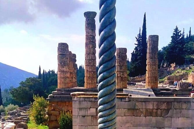 Delphi Arachova & Monast. Hosios Loukas from Athens Private Tour - Key points / Takeaways