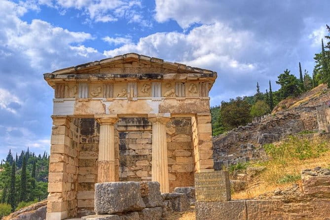 Delphi/Thermopylae Private Day Tour from Athens/Pireaus - Cost, Value, and Practical Tips