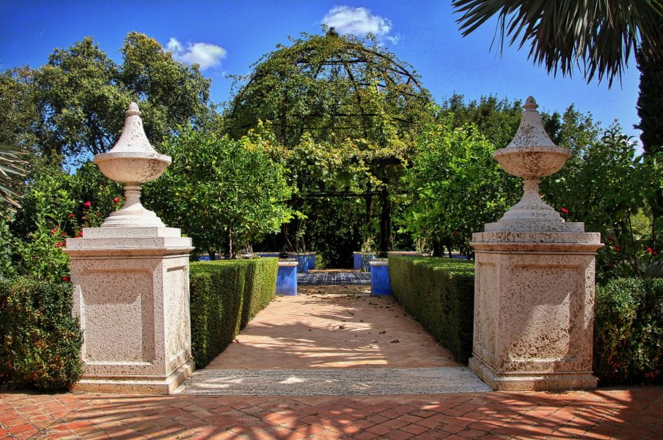 Denia: LAlbarda Garden Entry Ticket - Accessibility and Amenities