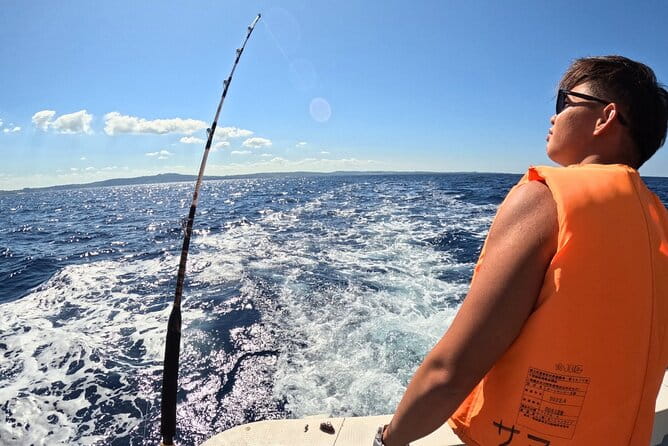 Departing From Onna Village (Maeda Fishing Port)! Fishing Experience/Trolling | Complete Boat Charter Plan (4 Hour Course/7 Hour Course) - Booking Your Fishing Adventure