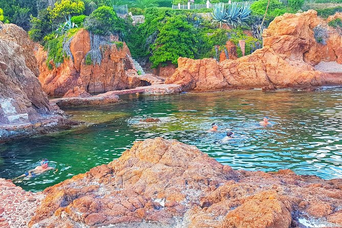 Departure Fréjus - the Creeks of Estérel - Considerations for Certain Travelers