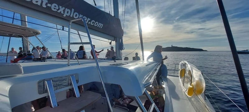 Departure from BRUSC: Half-day catamaran cruise - FAQs