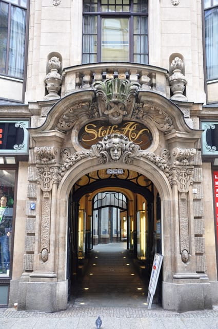 Der Leipziger Passagen-Rundgang in der Altstadt - Practical Details: Price, Duration, and Group Size