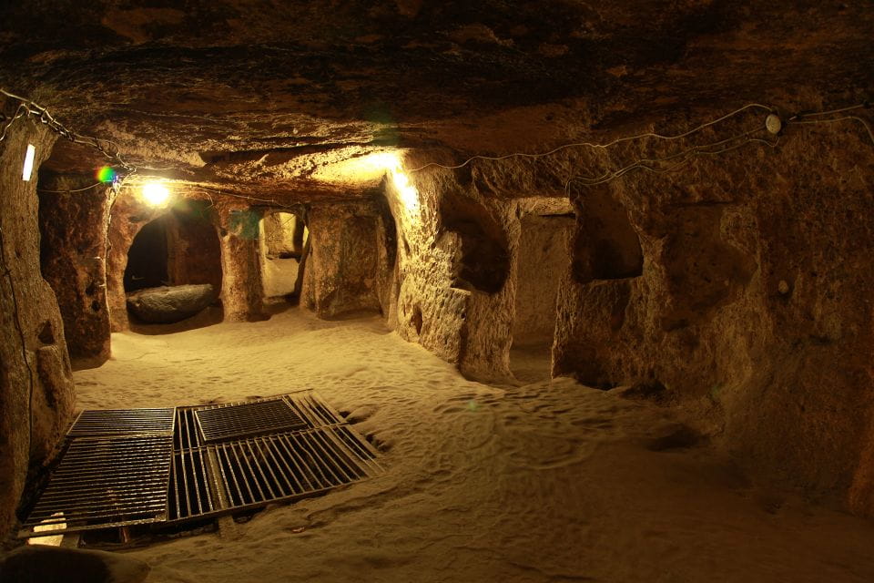Derinkuyu Underground City and Ihlara Valley Cappadocia Tour - Derinkuyu Underground City
