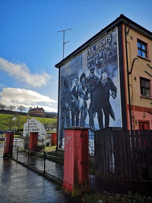 Derry City: The Bloody Sunday Story Walking Tour - The Battle of the Bogside and Its Impact