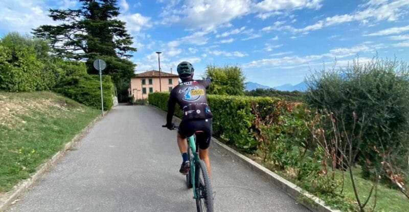 Desenzano: e-Bike Tour with Wine Tasting - Exploring Desenzano on an e-Bike