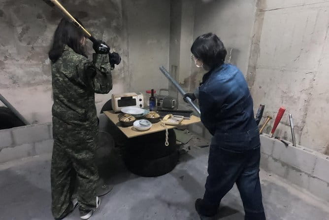 Destroy Home Appliances, Furniture, and Fragile Items With Instinct! ! 5kg - Health Considerations Before Participating