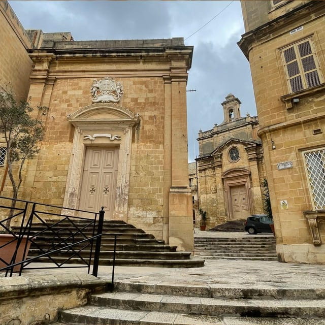 Dghajsa: Sunset Walk and Gondola TOUR IN PORTUGUESE - The Sunset: A Perfect Time for Reflection