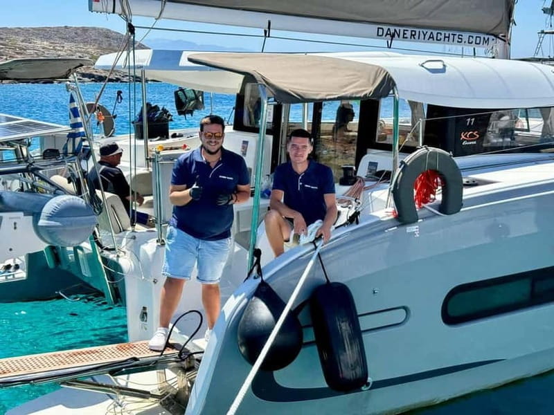 Dia Island Catamaran  Premium Lunch, Open Bar, Small Group - The Food: Mediterranean Flavors in a Beautiful Setting