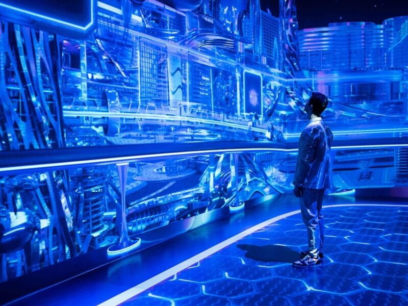 Digital Experience Museum Skip-the-Line Entry - Augmented Reality and Underwater Exploration