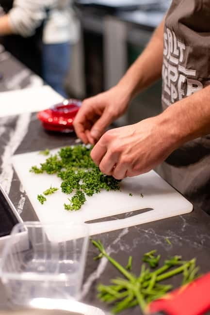 Dijon: Burgundy cooking workshop - Price and Logistics: A Good Investment