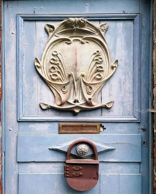 Dinan: Outdoor escape game, The symbols of the apocalypse - Discovering Dinan Through a Game