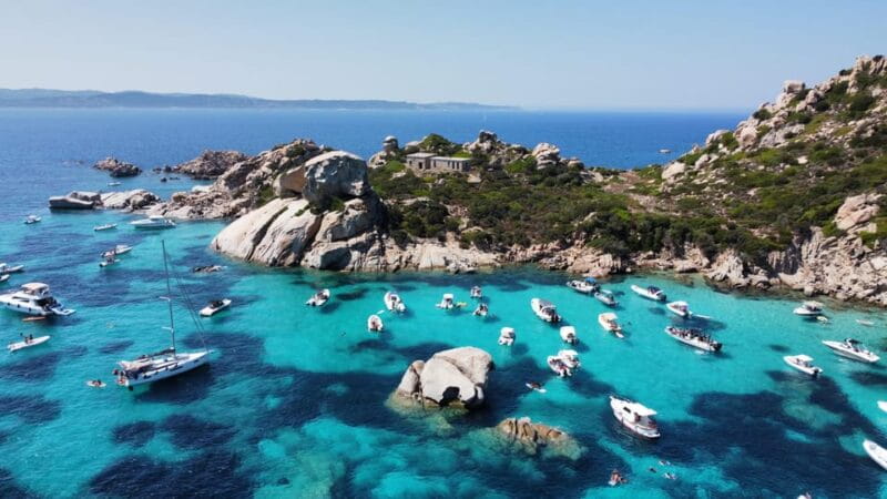 Dinghy rental: La Maddalena Archipelago - Why This Dinghy Rental Offers Good Value