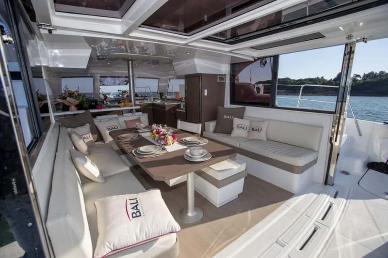 Dinner and sunset swim on a catamaran in Palermo - Price and Value