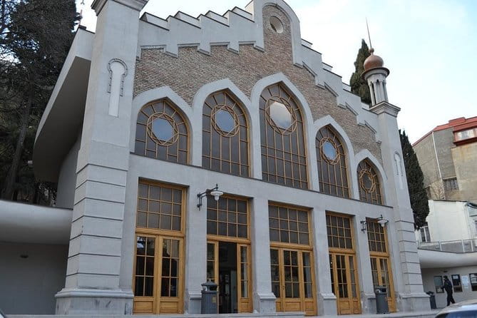 Dinner in Funicular Restaurant Complex at Mtatsminda Park from Tbilisi - The Restaurant with a View: Dining Above the City