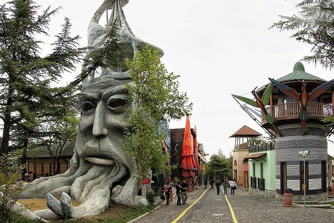 Dinner in Funicular Restaurant Complex at Mtatsminda Park from Tbilisi - Is It Worth the Price?