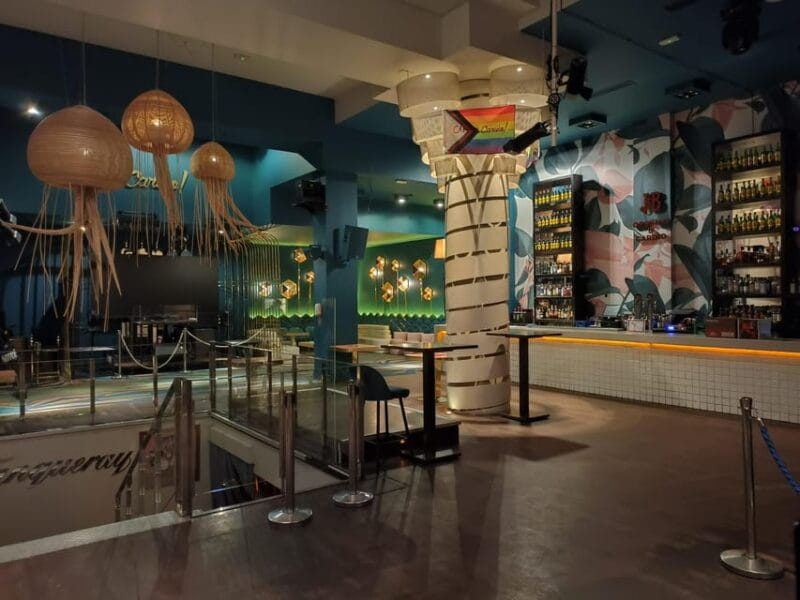 Dinner-Show La Circa de Marta Cariño! en el centro de Madrid - Who is this experience best suited for?