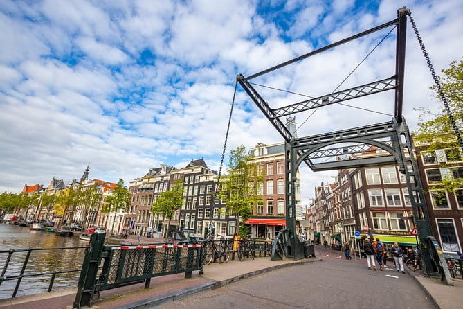 Discover Amsterdams most Photogenic Spots with a Local - Key points / Takeaways