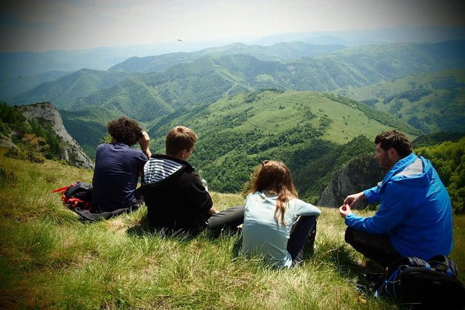 Discover Apuseni Mountains - Scarita Summit, Sipote Waterfall, and Dumesti Village - Lunch and Refreshments