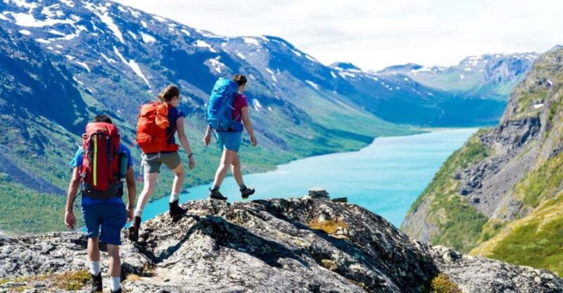 Discover Besseggen: An inspiring 2-Day Adventure - FAQ: Discover Besseggen