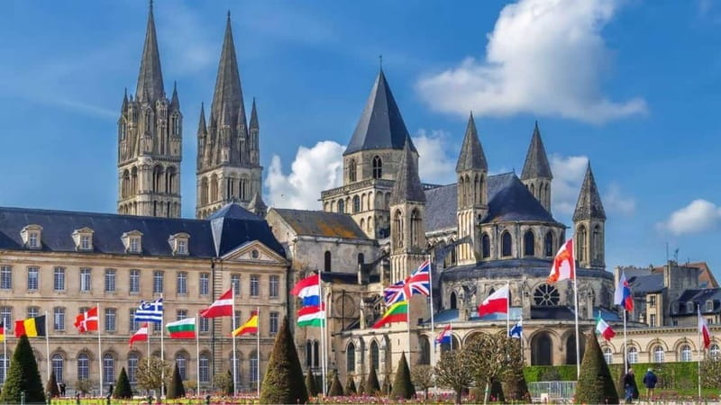 Discover Caen like never before: guided tours combining history and secrets! - The Heart of Caen: Monuments and Stories