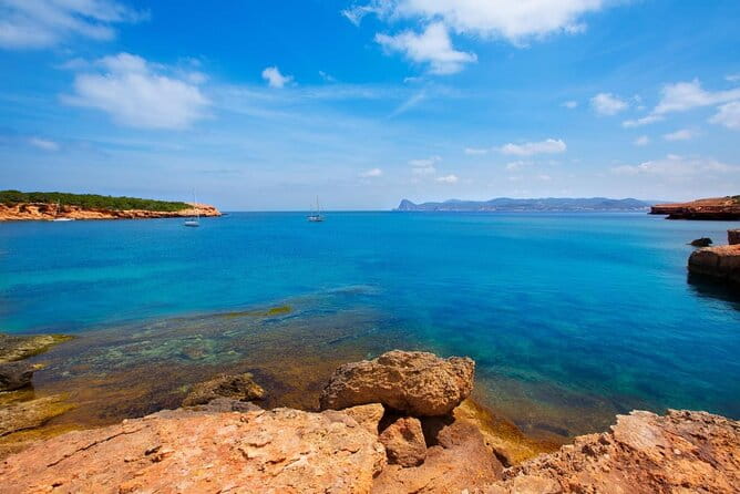 Discover Cala Bassa and Cala Comte on board a catamaran - Final Thoughts