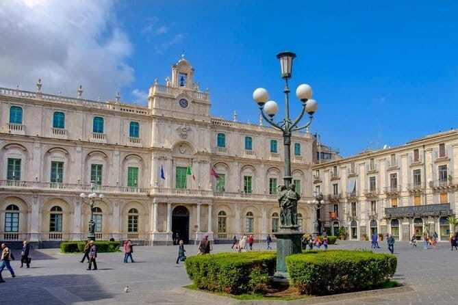 Discover Catania from fabulous viewpoints with your personal photographer - Price & Overall Value