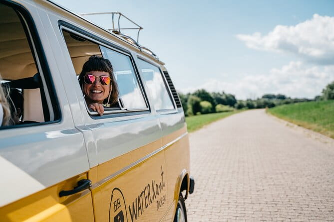 Discover Hamburg in a retro Bulli - Exploring Hamburg in a Vintage VW Bulli: An in-depth look