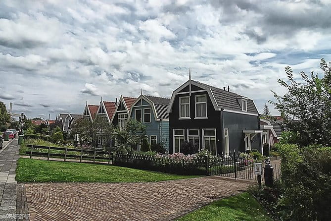 Discover Holland in one day Private Tour Holland Private Guide Holland - Practical Tips for a Successful Day