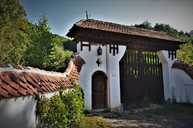 Discover King Charles III favourite places in Transylvania 7 Days Private Tours - Who This Tour Is Best For