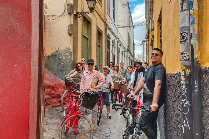 Discover Las Palmas City by Bike in 4 Hours - Group Size and Reviews