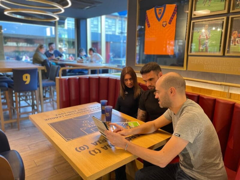 Discover Leo Messi's secrets at Barça Café - Price, Logistics, and Practical Tips