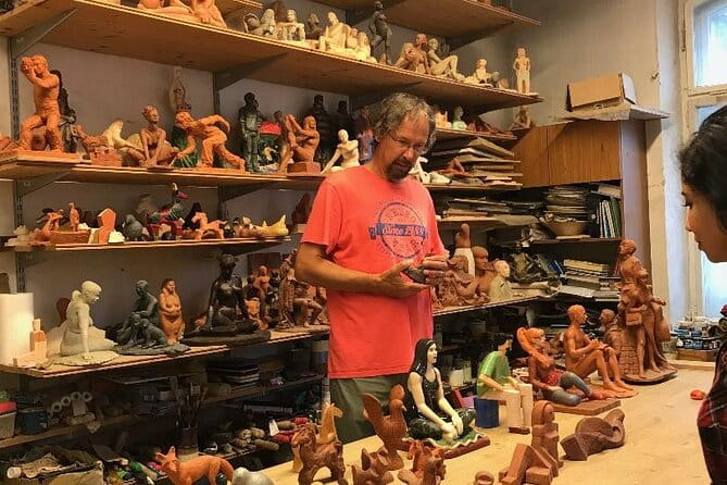 Discover Ljubljana with a local - Strolling Old Town and Visiting Ljubljana Castle