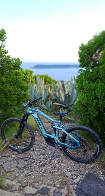 Discover Lustica peninsula by e-Bike - Setting the Scene: Why Choose This Tour?