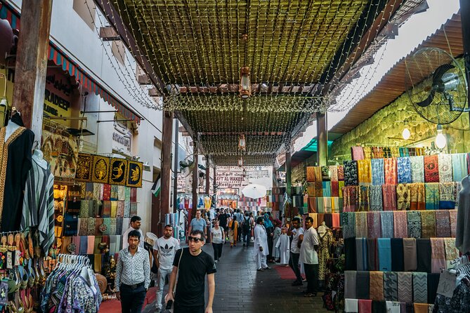 Discover Old Dubai, History,Culture,Street Food, Abra and Souks - Tour Group Size and Accessibility