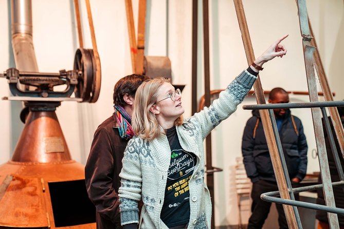 Discover Our Brussels Craft Breweries With a Local, Passionate, Young Guide - Brewery Visit and Secrets