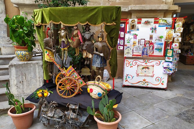 Discover Palermo in 3 Hours. Art, History, Markets and Street Food - Tour Group Size and Accessibility