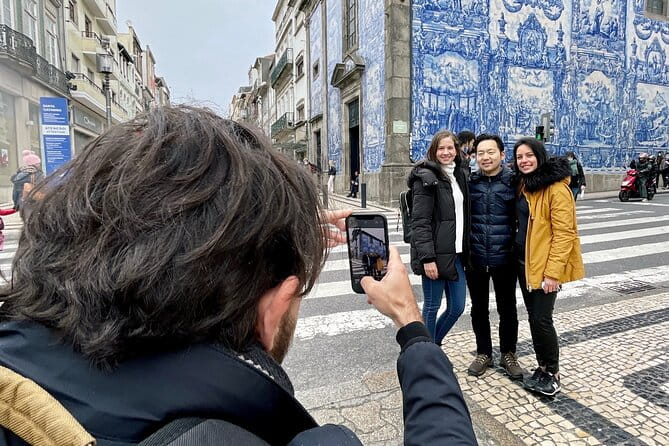 Discover Porto A Private Walking Tour with Authentic Tasting - Key Points