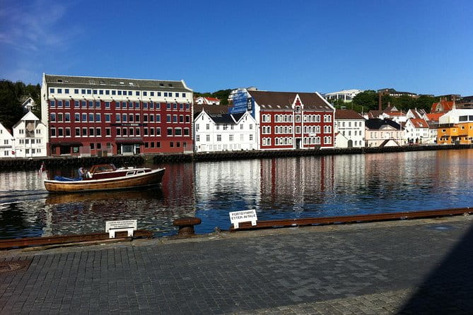 Discover Sensational Stavanger: Self-Guided Audio Tour - Key points / Takeaways