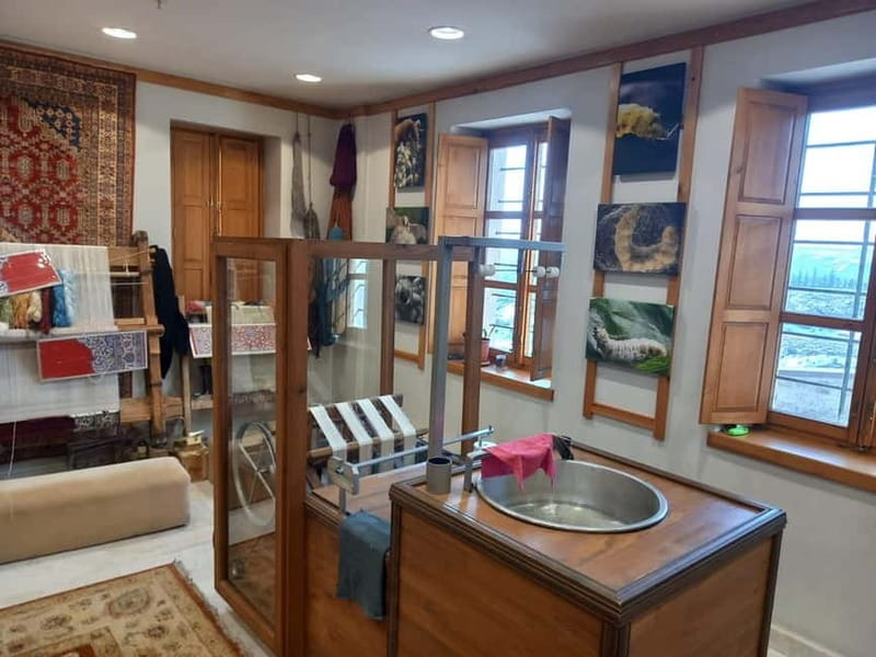 Discover the Ancient Art of Carpet Weaving in Cappadocia - Key Points / Takeaways