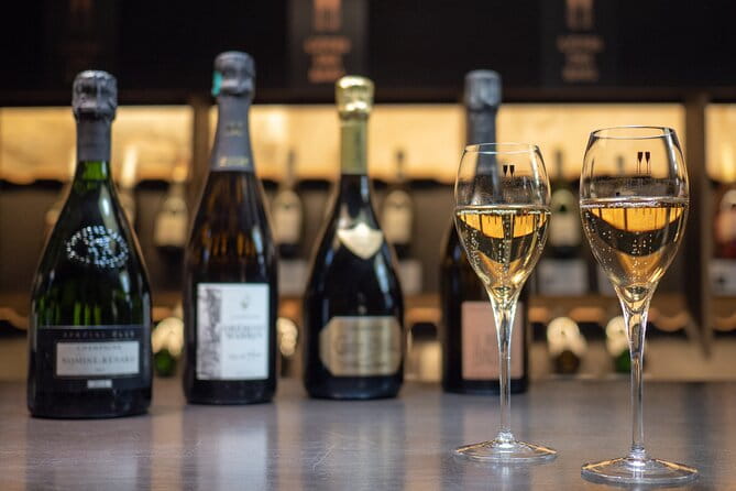 Discover the Champagne through its Terroirs in Paris ! - Exploring the Authentic Charm of a 17th-Century Cellar