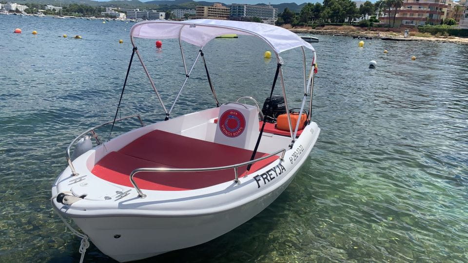 Discover the Ibiza Beaches on a Boat Without License 8H - Snorkeling and Swimming Activities