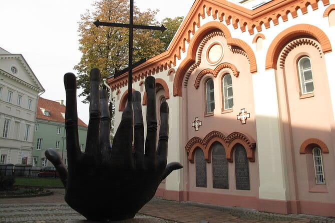 Discover the main sights and hidden gems in Vilnius Old Town - Who is This Tour Perfect For?