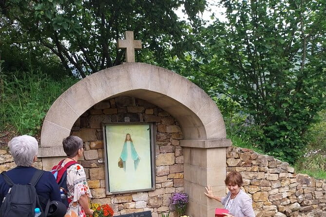 Discover the village of San Sebastian De Garabandal- small groups - Exploring the Charm of San Sebastian de Garabandal: A Thoughtful Review